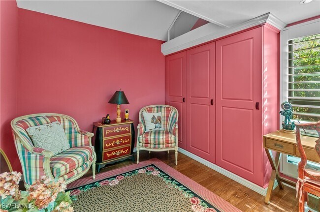 Building Photo - 1313 Solana Rd