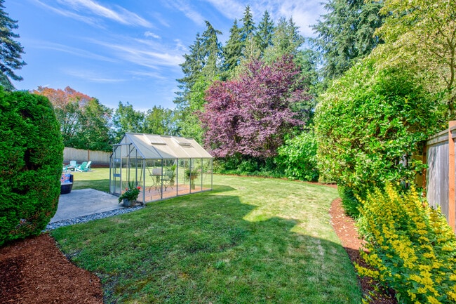 Building Photo - 6119 114th Ave NE