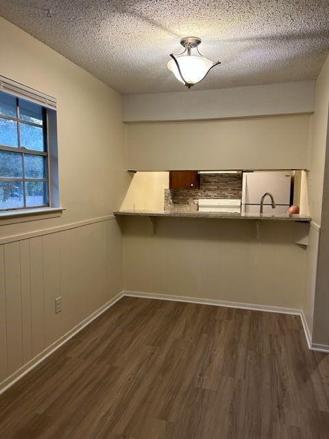 Building Photo - 312 E 43rd St