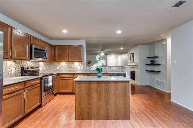 Building Photo - 13000 Sewanee Dr