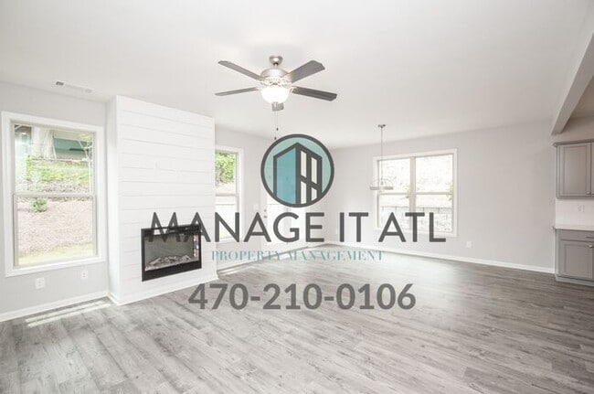 Building Photo - 3 bedroom townhome in Buford City School Distirct!