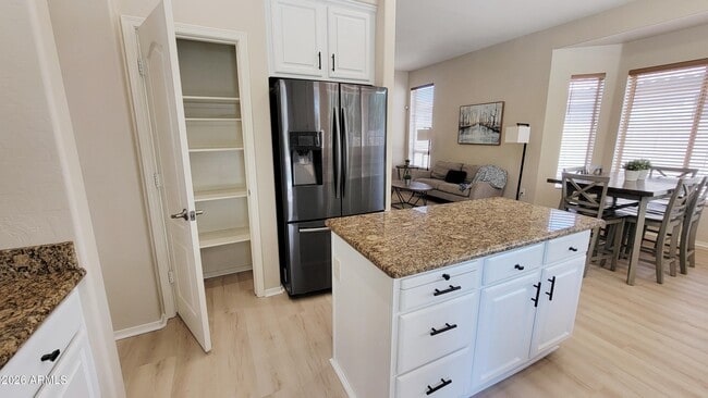 Building Photo - 4115 N Boulder Canyon