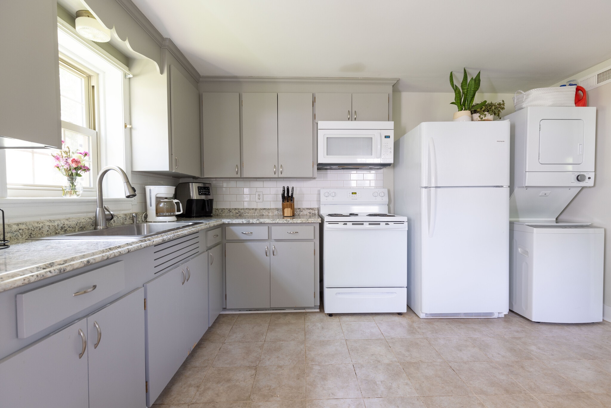 Building Photo - 204 Connecticut Ave