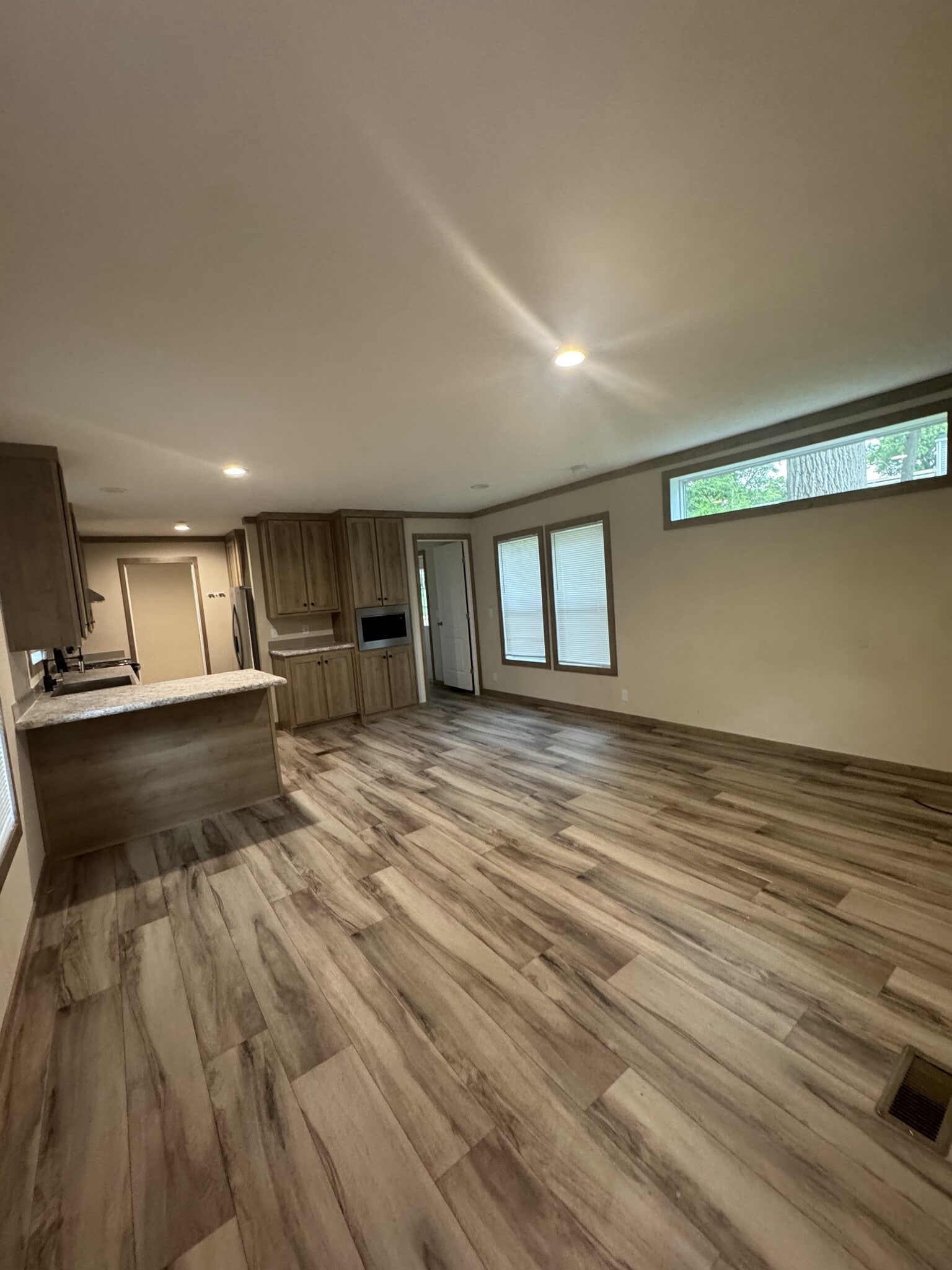 Building Photo - 363 Shannon Dr