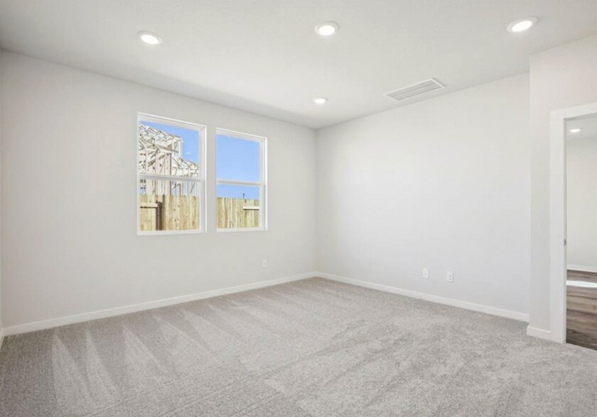 Building Photo - 113 Cutleaf Cv