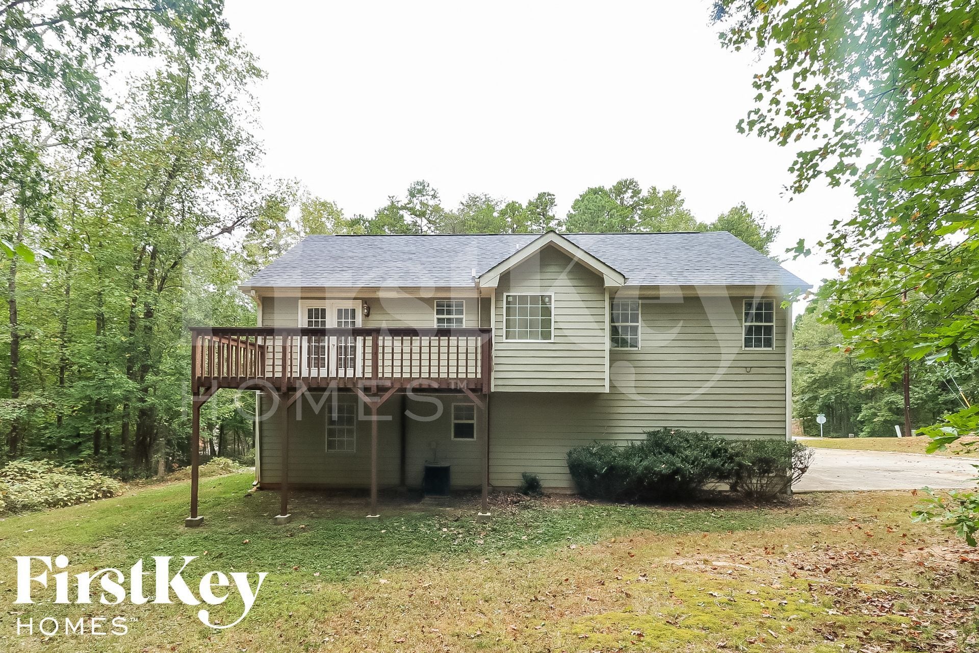 Building Photo - 2905 Navajo Cir