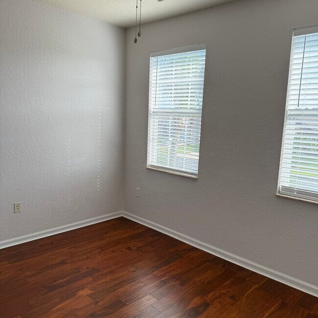 Building Photo - 2914 River Birch Dr