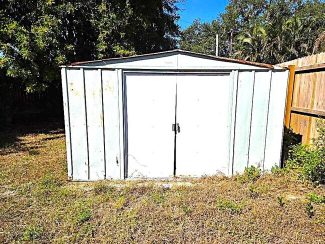 Building Photo - 9172 Orchid Dr