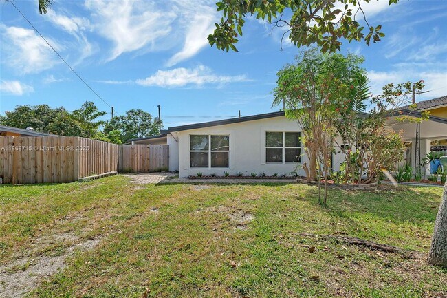 Building Photo - 840 NW 39th St