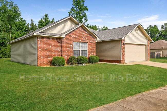 Building Photo - 13996 Pine Glen Cove