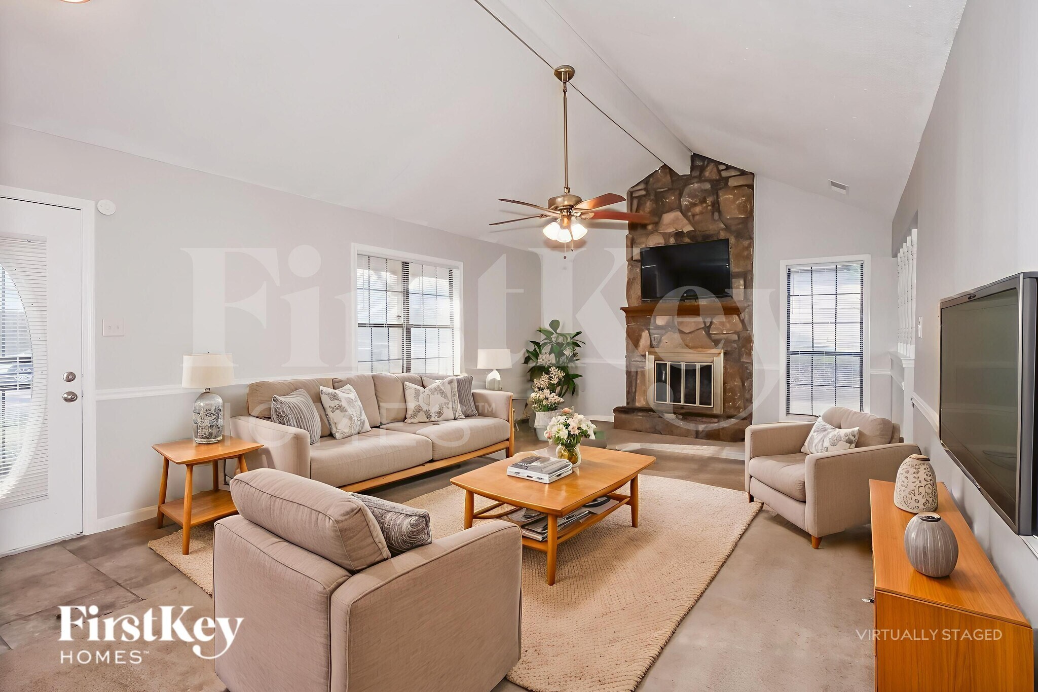 Building Photo - 4884 Walden Glen St