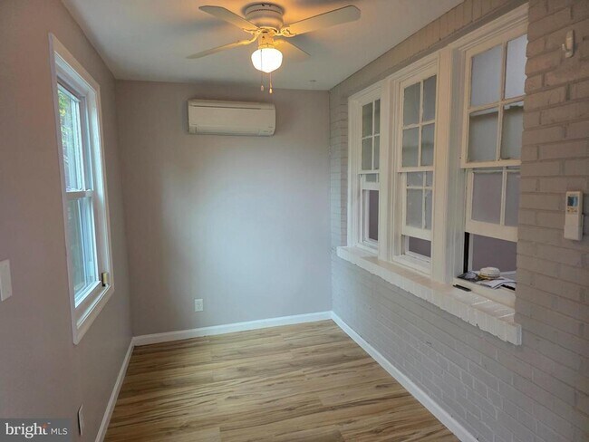 Primary Photo - 4708 3rd Pl NW