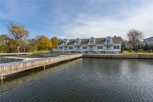 Building Photo - 207 General Smith Dr