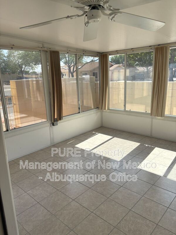 Building Photo - 10901 Lagrange Park Dr NE