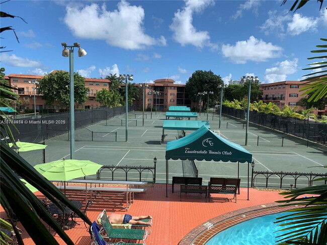 Primary Photo - 660 Tennis Club Dr
