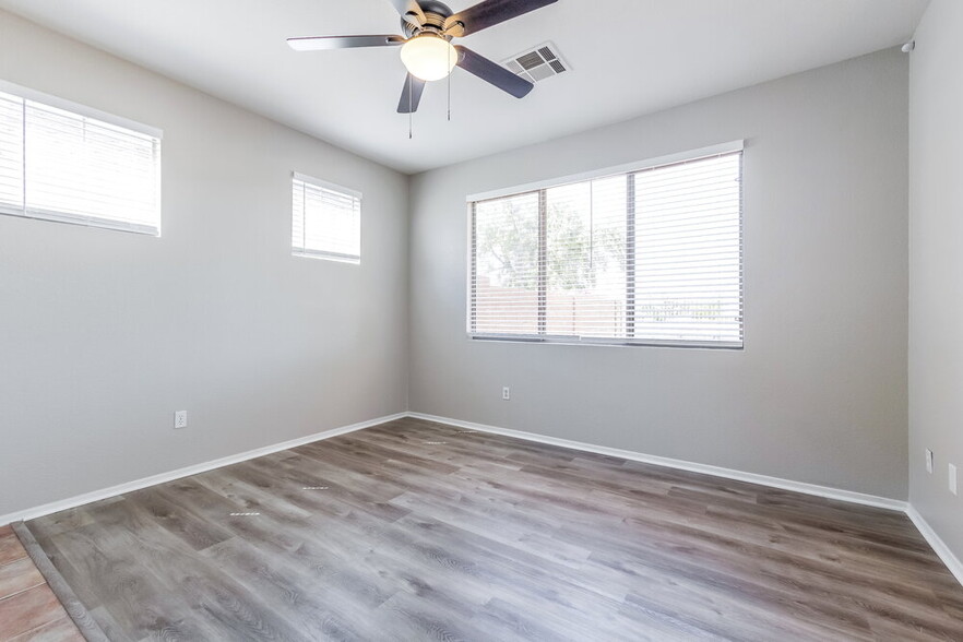 Building Photo - 1312 S Boulder Ct