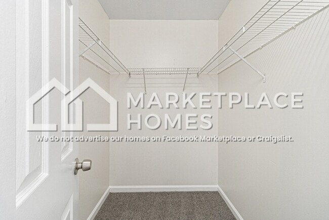 Building Photo - 5839 Trent Walk Dr