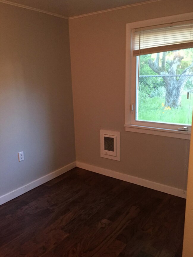 Building Photo - House -- Ravenna