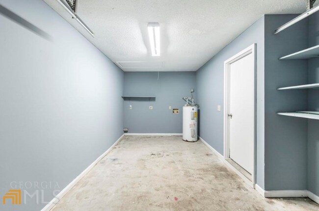 Building Photo - 100 Mauldon Ct