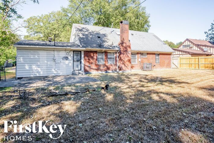 Building Photo - 2021 Tammwood Dr