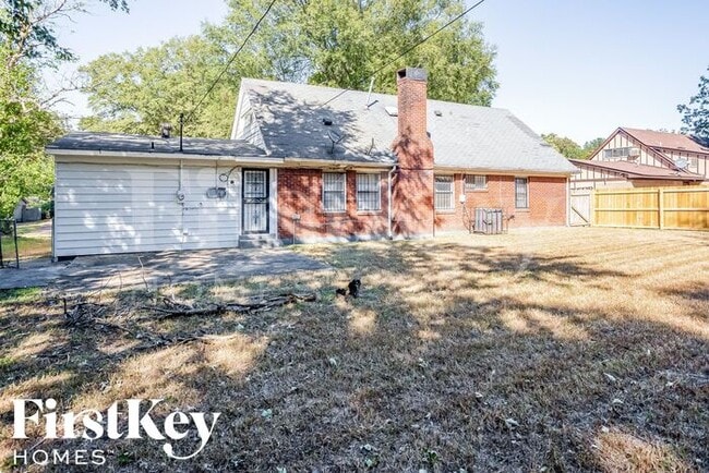 Building Photo - 2021 Tammwood Dr