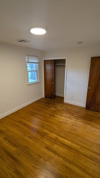 Building Photo - 1220 N Cedar Crest Blvd