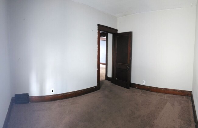 Building Photo - 11301 Florian Ave