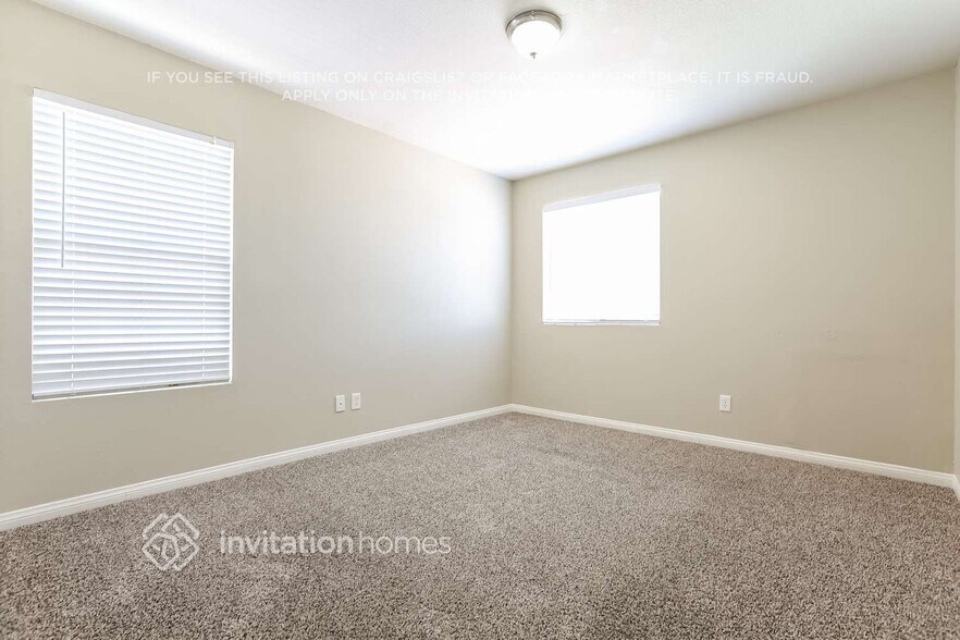 Building Photo - 39410 Indigo Sky Ave