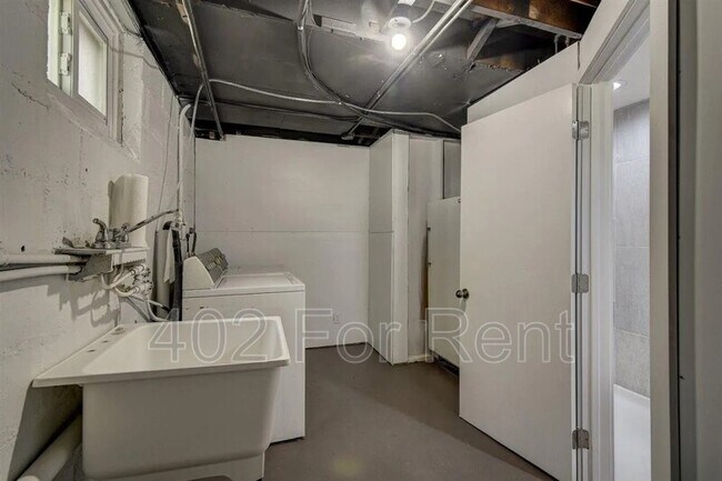 Building Photo - 2338 N 69th St