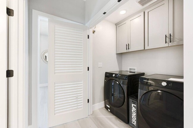 Building Photo - 2276 Ranch View Dr