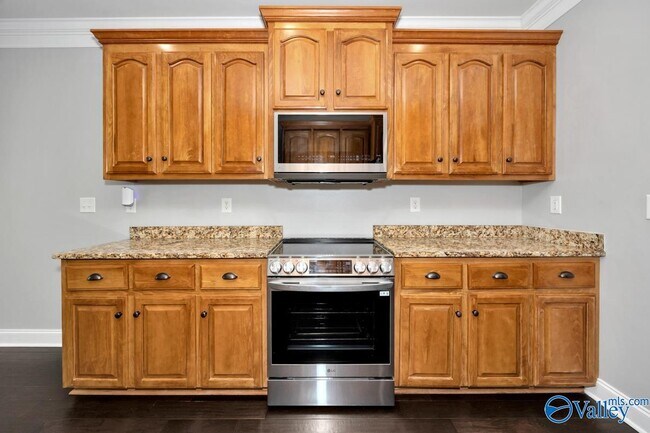 Building Photo - 108 Blackwood Dr NW