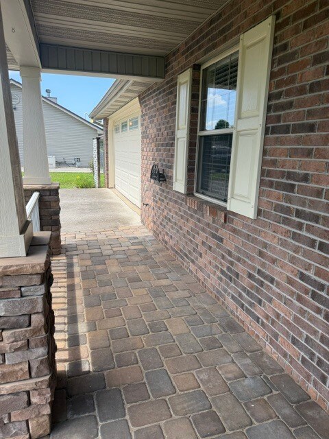 Building Photo - 1740 Country Meadows Dr