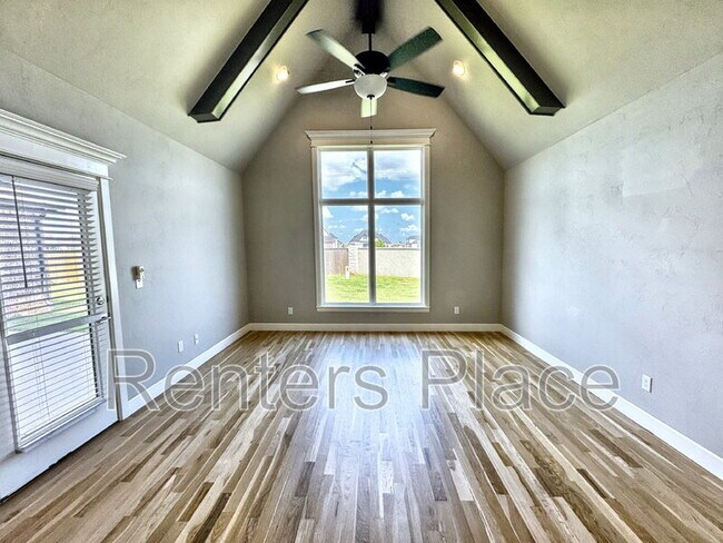 Building Photo - 12511 S Granite Ave