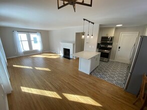 Building Photo - 4324 France Ave S