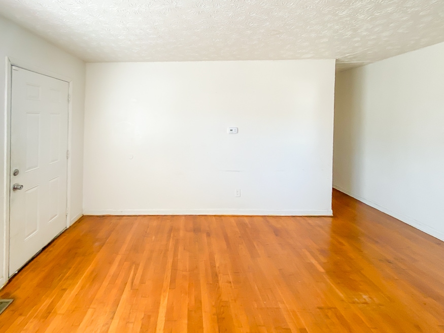 Building Photo - 559 S 22nd Ave