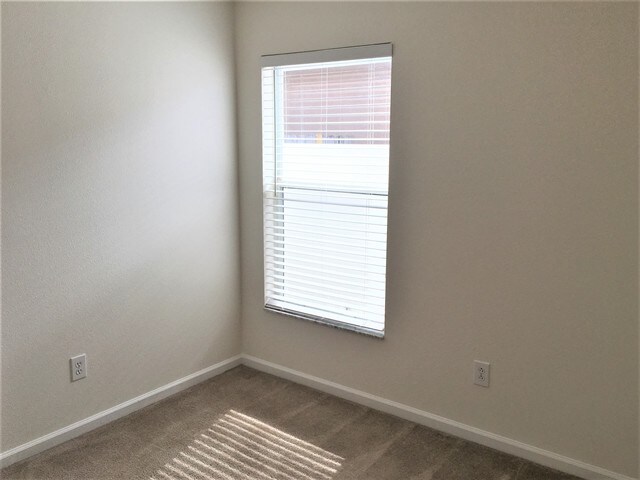 Building Photo - 12426 Tree Pointe Ct