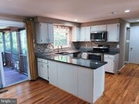 Building Photo - 109 Buckeye Ct