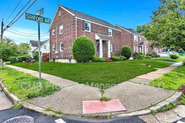 Building Photo - 401 Sanford Ave