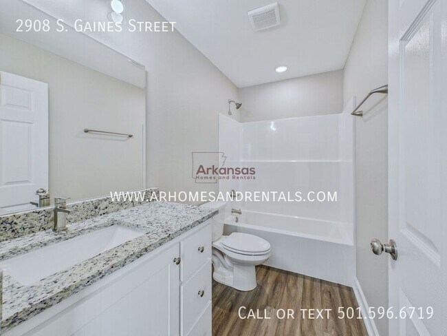 Building Photo - 2908 S Gaines St