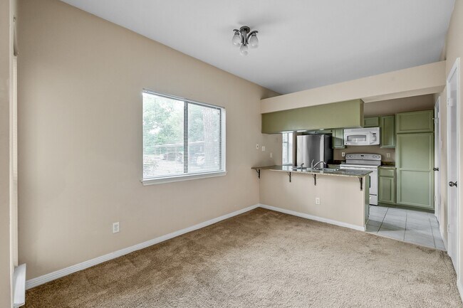 Building Photo - 3500 Tangle Brush Dr