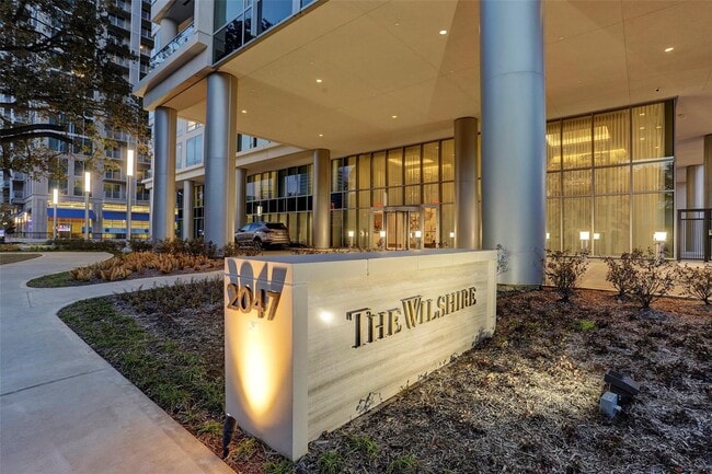 Building Photo - 2047 Westcreek Ln