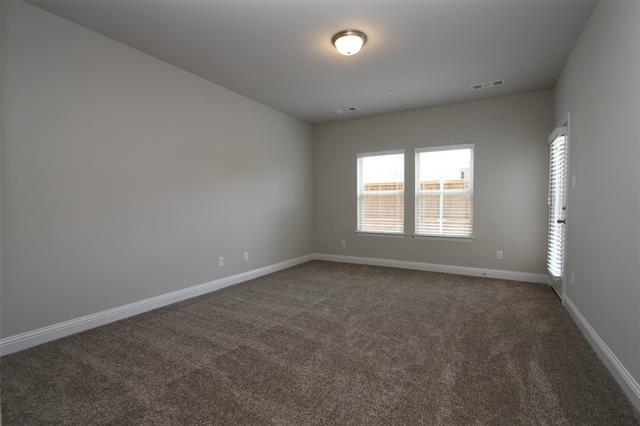 Building Photo - 2300 Southwick Dr