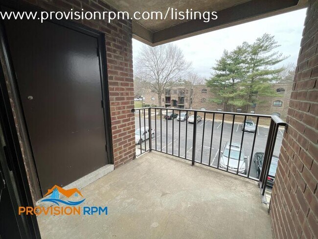 Building Photo - 16 Silverwood Cir