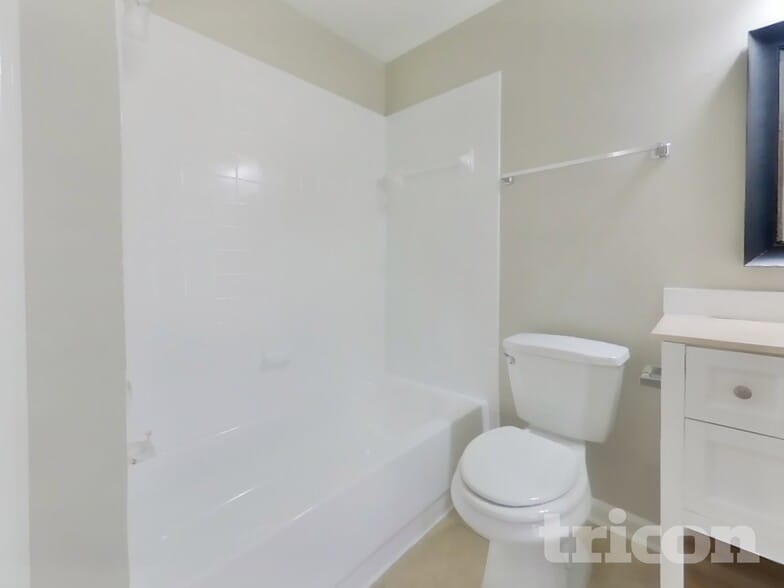 Building Photo - 3126 Kelling St