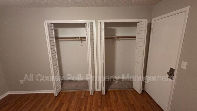 Building Photo - 789 Zella Ln