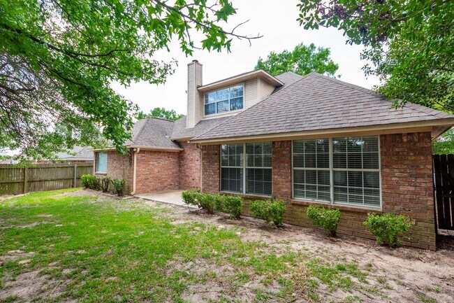 Building Photo - 5716 Bostick Dr