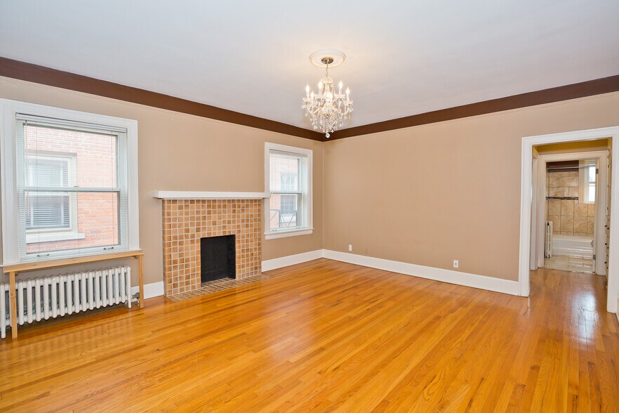 Building Photo - 327 Southfield Rd