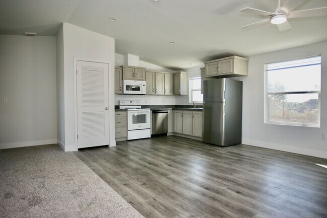 Building Photo - 1467 Star Valley Rd