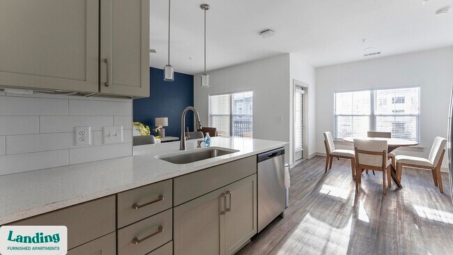 Building Photo - 2385 Vera Wy