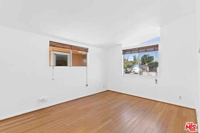 Building Photo - 20500 Archwood St